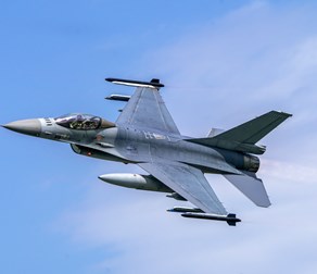 F16 Sky